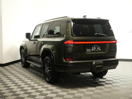 Green Pearl 2024 Lexus GX 550 550 Premium+