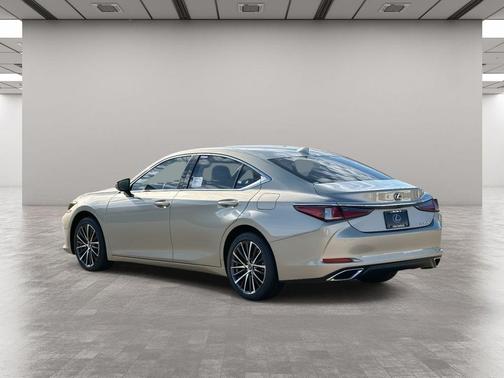 2025 Lexus ES 350 Base