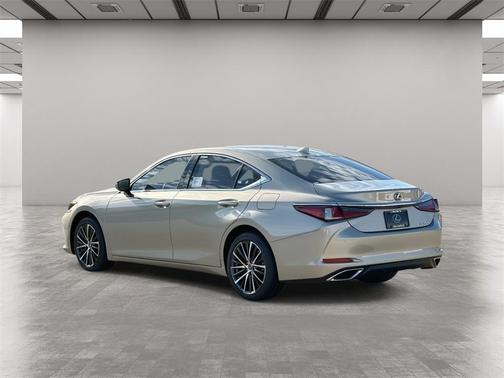 2025 Lexus ES 350 Base