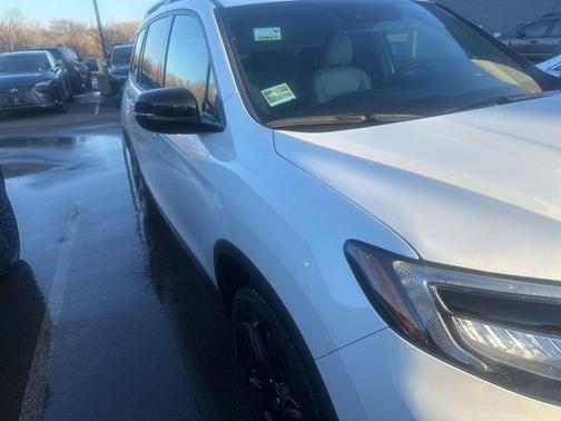 2020 Honda Passport Elite