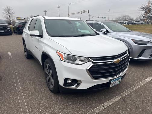 2020 Chevrolet Traverse LT Leather