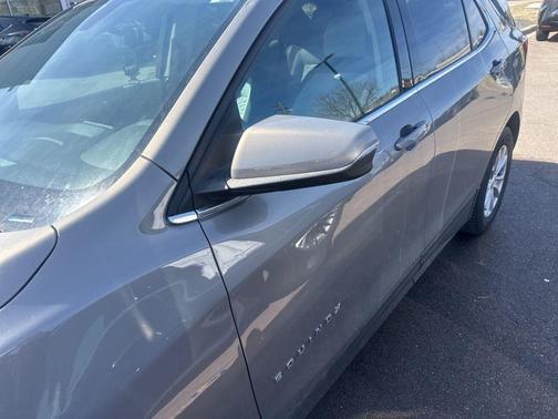 Pepperdust Metallic 2019 Chevrolet Equinox 1LT