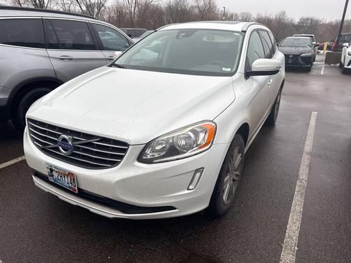 2017 Volvo XC60 T5 Inscription