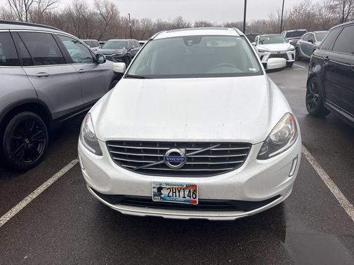 2017 Volvo XC60 T5 Inscription