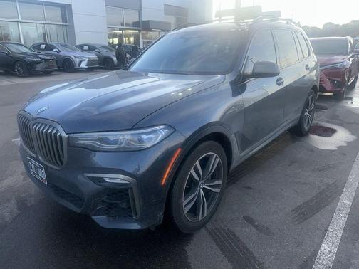2020 BMW X7 M50i