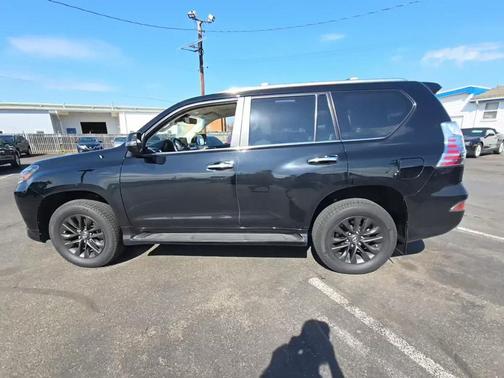 2023 Lexus GX 460 Premium
