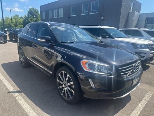 2014 Volvo XC60 T6 Platinum