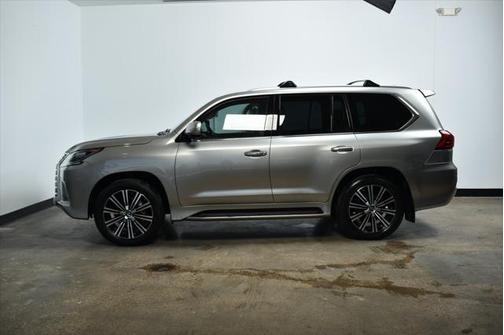 2021 Lexus LX 570 Three-Row