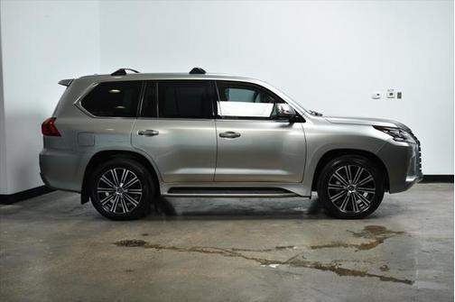 2021 Lexus LX 570 Three-Row
