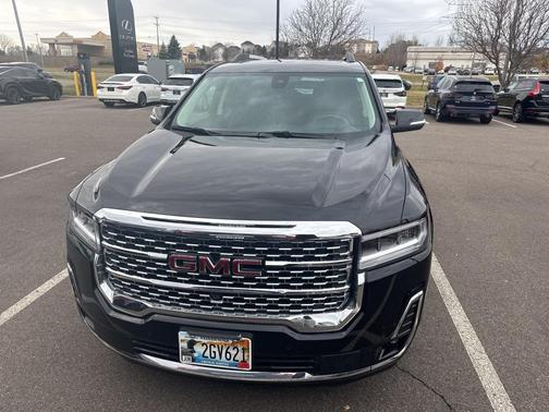 2020 GMC Acadia Denali