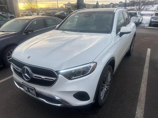 2025 Mercedes-Benz GLC 300 4MATIC