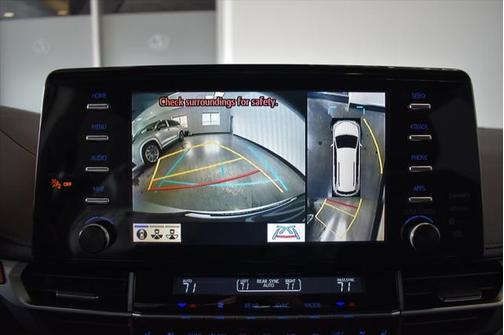 2024 Toyota Sienna Platinum 7 Passenger