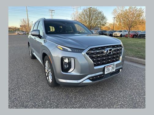 Silver 2020 Hyundai PALISADE Limited