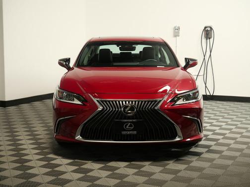 Matador Red Mica 2019 Lexus ES 350 Base