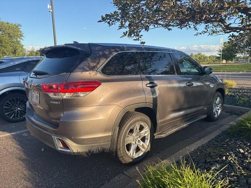 2019 Toyota Highlander Hybrid Limited