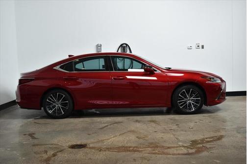 2025 Lexus ES 350 Premium