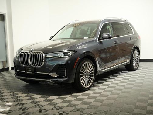2019 BMW X7 xDrive40i