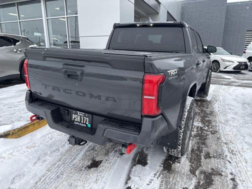 2025 Toyota Tacoma TRD Off Road