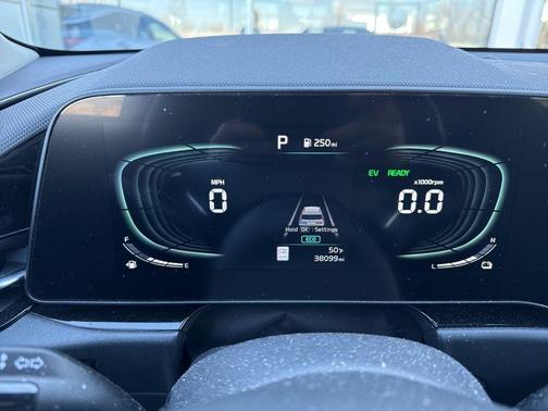 2023 Kia Niro Touring