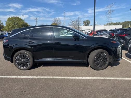 2025 Nissan Murano Platinum