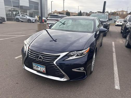 2017 Lexus ES 350 Base