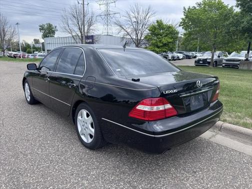 2004 Lexus LS 430 Base