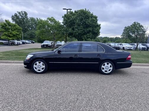 2004 Lexus LS 430 Base