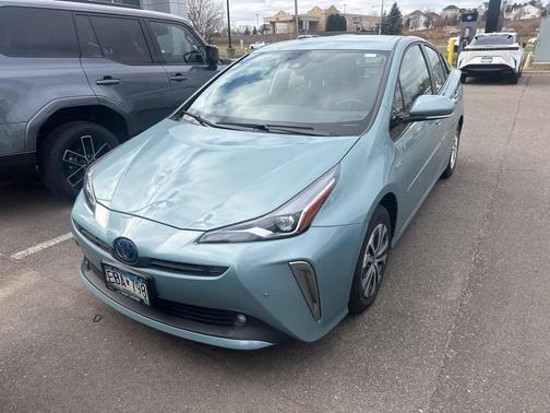 2020 Toyota Prius XLE