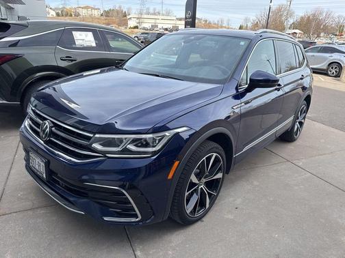 2022 Volkswagen Tiguan 2.0T SEL R-Line 4MOTION