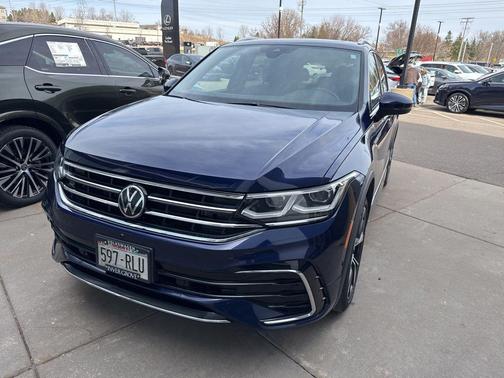 2022 Volkswagen Tiguan 2.0T SEL R-Line 4MOTION