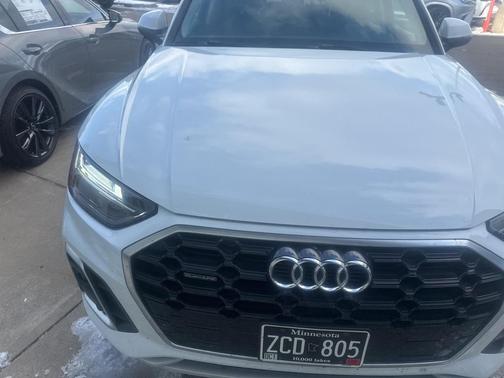 2022 Audi Q5 45 S line Premium