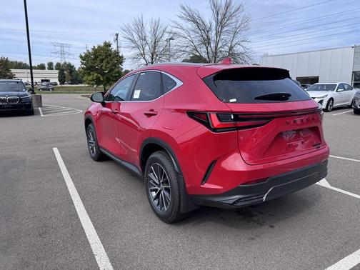 2025 Lexus NX 350h 350h Base