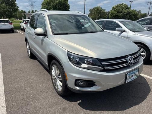2012 Volkswagen Tiguan SE