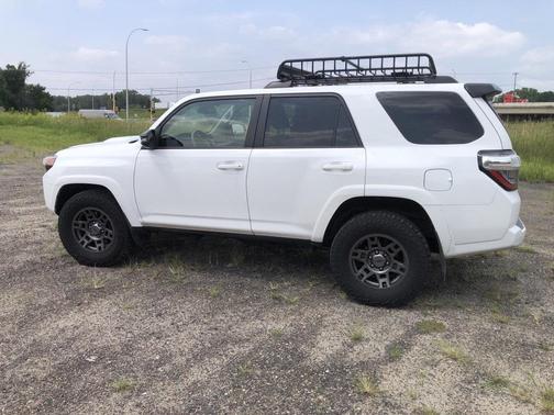 2020 Toyota 4Runner Venture