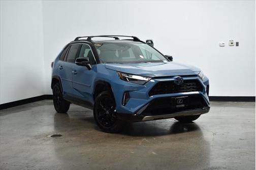 2023 Toyota RAV4 Hybrid SE