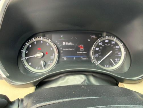 Blizzard Pearl 2021 Toyota Highlander XLE