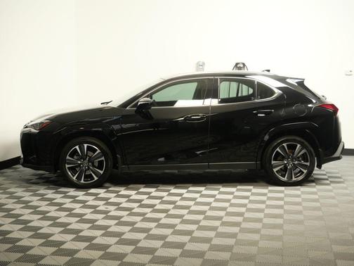 Obsidian 2024 Lexus UX 250h Base
