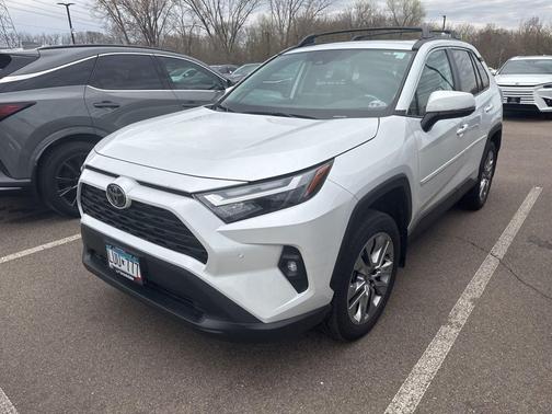 2024 Toyota RAV4 XLE Premium