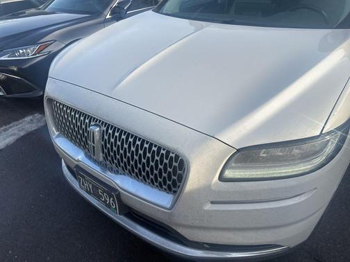 2021 Lincoln Nautilus Reserve