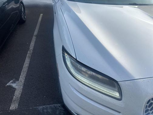 2021 Lincoln Nautilus Reserve