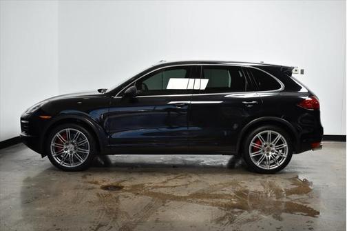 2011 Porsche Cayenne Turbo
