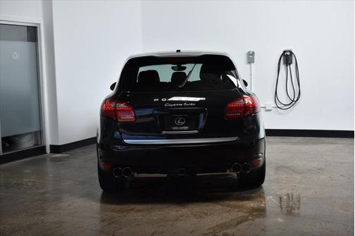 2011 Porsche Cayenne Turbo