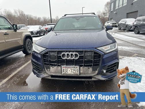 2022 Audi Q7 55 Premium Plus