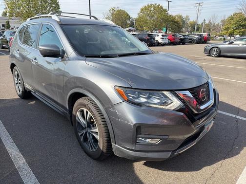 2017 Nissan Rogue SL