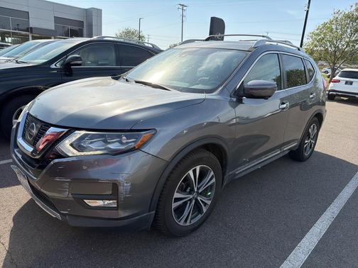 2017 Nissan Rogue SL