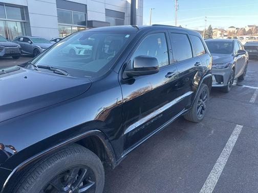 2018 Jeep Grand Cherokee Altitude