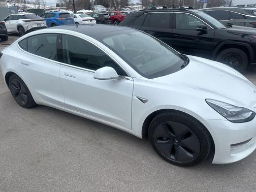 2020 Tesla Model 3 Long Range