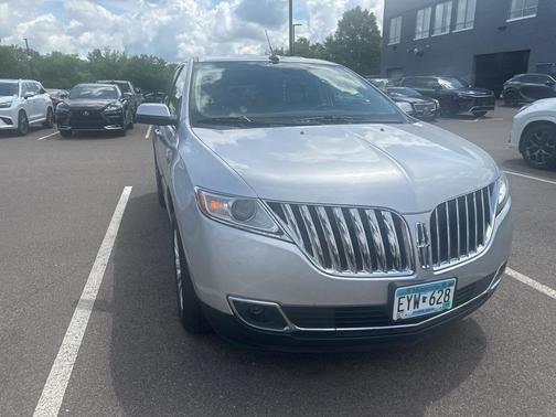 2013 Lincoln MKX Base