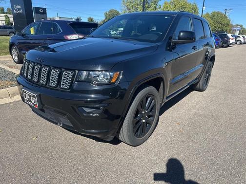 2021 Jeep Grand Cherokee Laredo