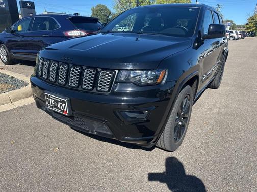 2021 Jeep Grand Cherokee Laredo